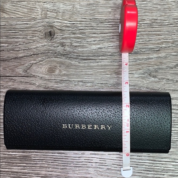 Burberry Eyeglass Class - Picture 5 of 8